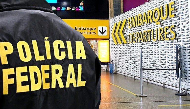 Procurados pela Interpol são presos pela PF no Aeroporto de Confins (MG)