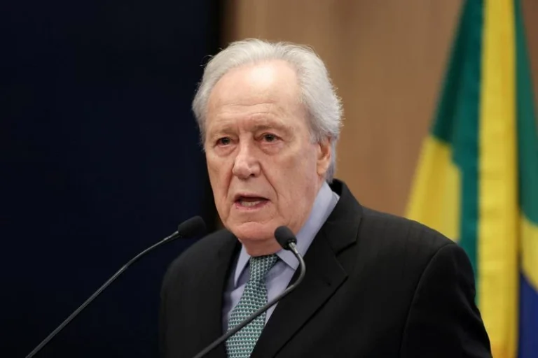 Lewandowski diz que crimes contra o Estado “são impassíveis de anistia”
