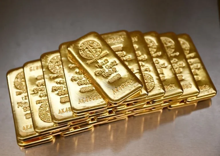 Por que o ouro está batendo recorde nos mercados globais?