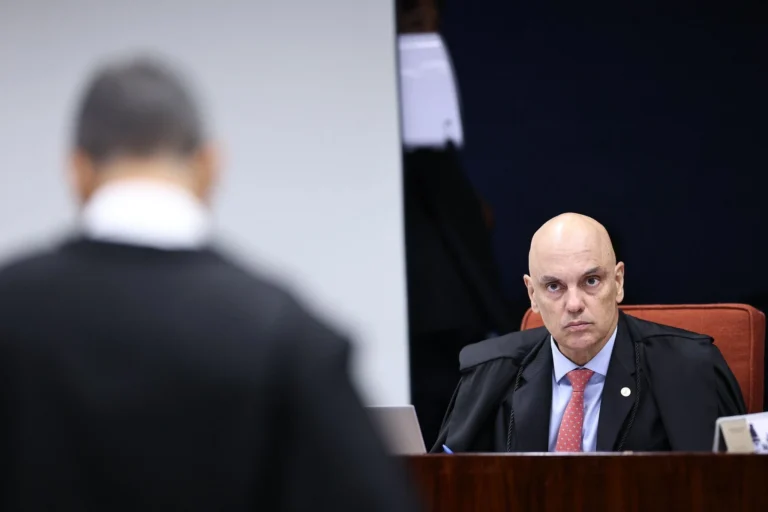 Defesa nega vínculo de ex-assessor de Domingos Brazão com milícia