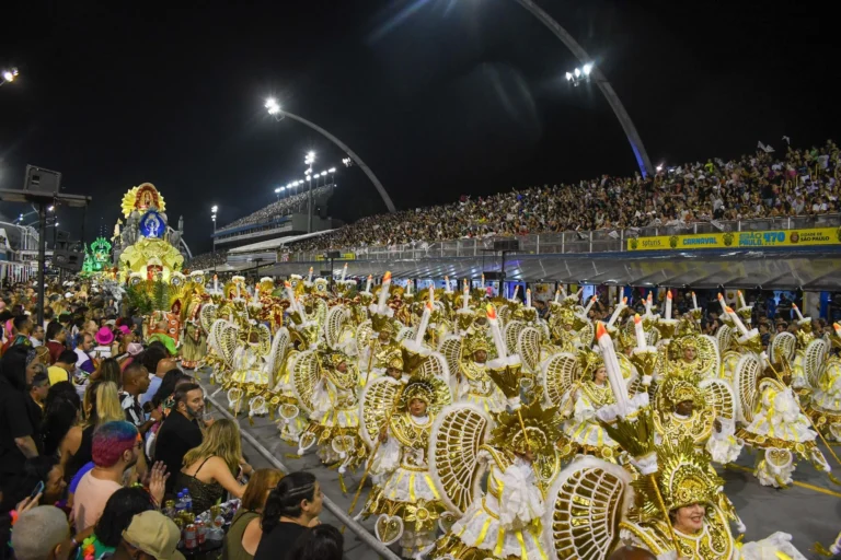Carnaval 2026: como chegar e o que pode e não pode levar para o Anhembi?