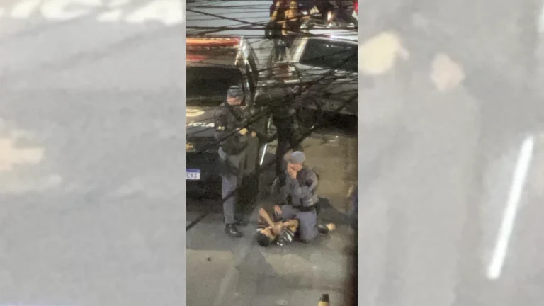 SP: Homem é agredido por PMs após tentativa de fuga em Paraisópolis