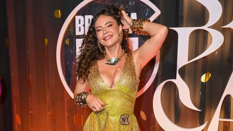 Paolla Oliveira revela que não beijou ninguém no Carnaval 2026