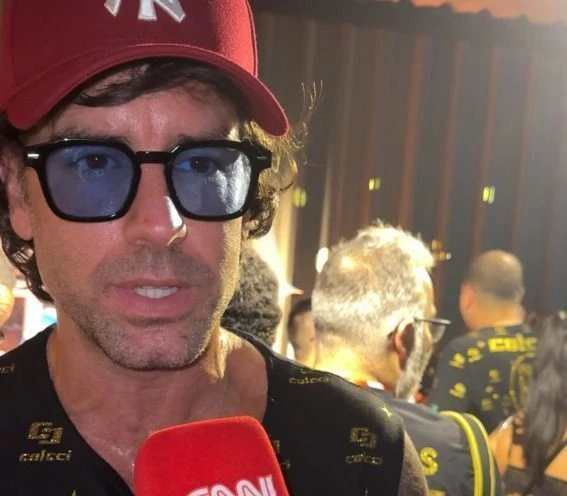 “História está resolvida”, diz Marcos Pitombo sobre stalker