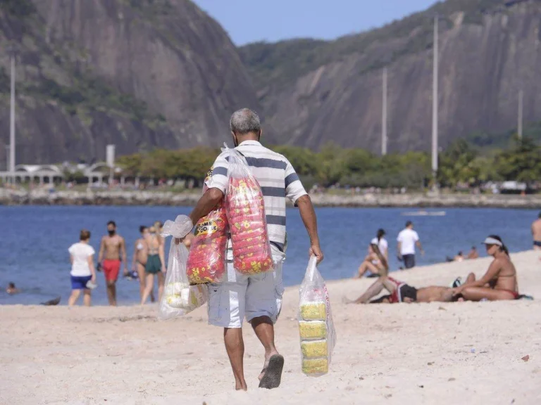 Rio entra em protocolo de Calor 3 após alta nos índices térmicos