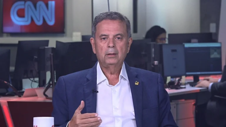 Marinho critica “excesso de experiência” de Lula e governos do PT