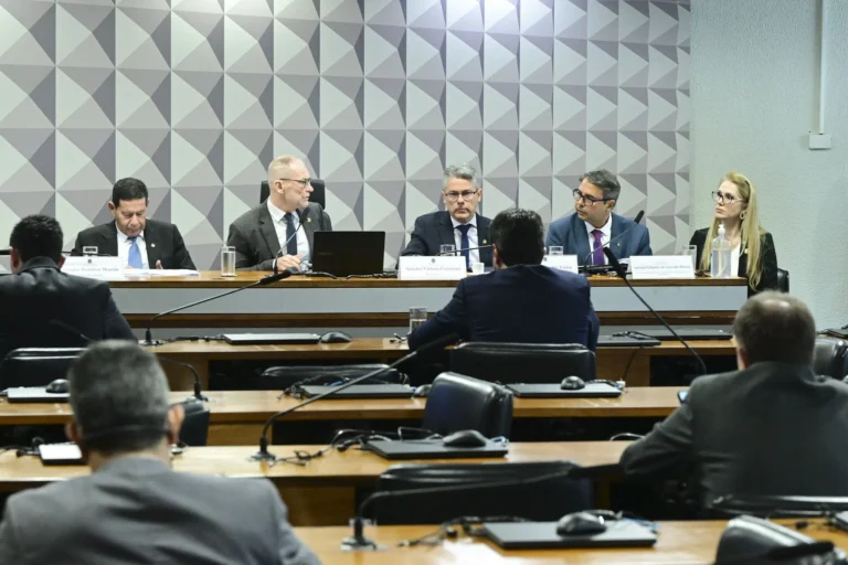 CPI recorrerá de decisão de Fachin sobre sigilo de empresa ligada a Toffoli
