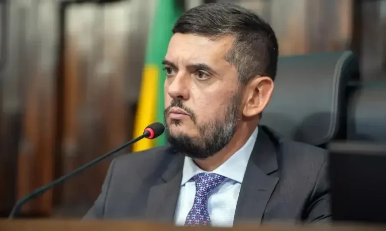 Rodrigo Bacellar é transferido para presídio de Bangu 8 no Rio