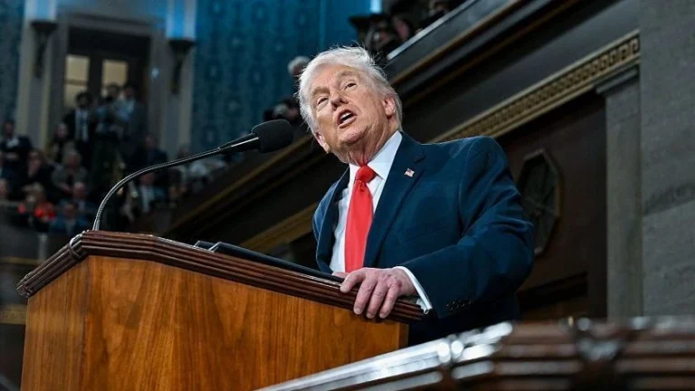 Trump diz que Irã “se rendeu” a vizinhos e ameaça novos ataques ao país