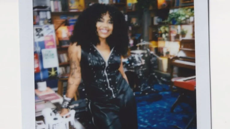 Duquesa leva rap feminino ao Tiny Desk Brasil