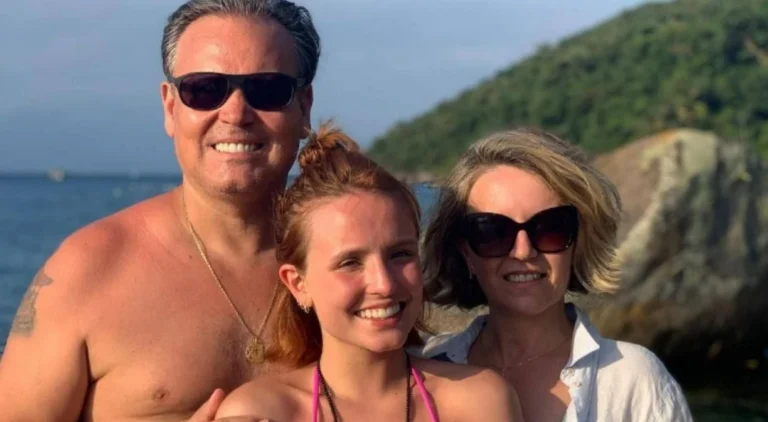 Mãe de Larissa Manoela posta foto rara para comemorar 31 anos de casamento