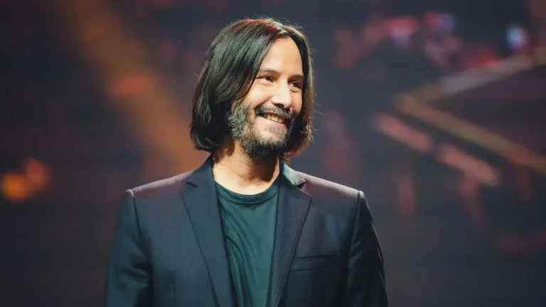Keanu Reeves aconselha atores iniciantes: “Tente não ser um babaca”