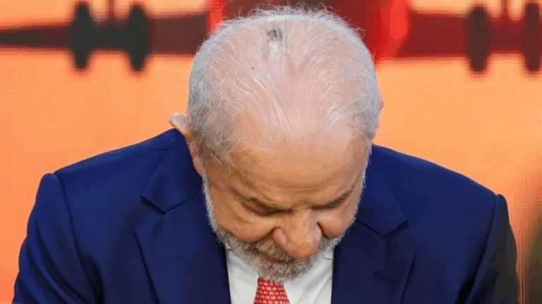 De cirurgia na cabeça a exames de rotina: relembre idas de Lula ao hospital