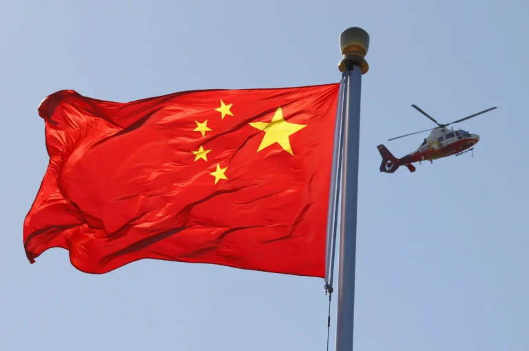 Inteligência dos EUA indica que a China prepara envio de armas ao Irã