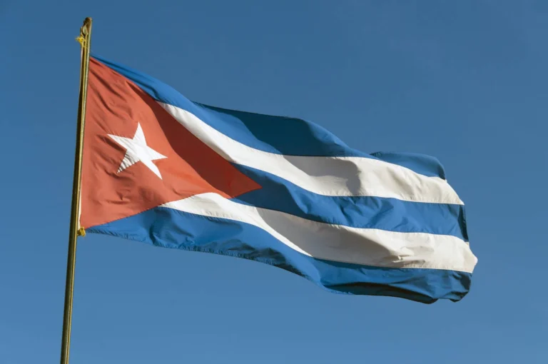 Governo cubano condena “acusação desprezível” contra Castro
