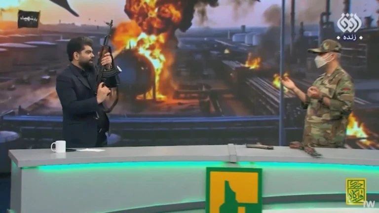 Vídeo: Apresentador de TV do Irã dispara fuzil em transmissão ao vivo