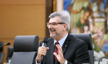 Buzzi deve depor na segunda (15) sobre acusações de importunação sexual
