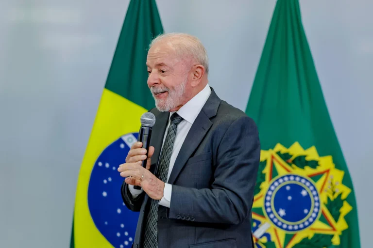 Lula lidera reunião do Conselhão e deve pedir ajuda contra tarifaço dos EUA