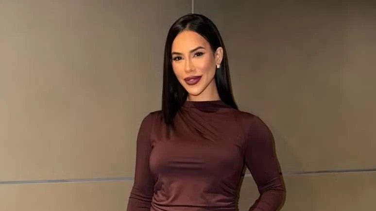 Ex-BBB Larissa Tomásia revela truque para esconder gravidez e surpreende seguidores