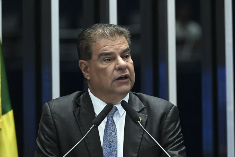Trad defende cautela e não descarta missão aos EUA para negociar tarifaço