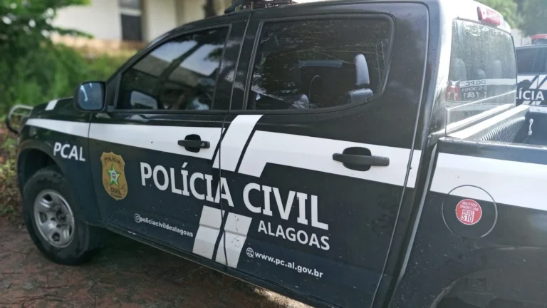 Justiça prorroga afastamento de delegado-geral da Polícia Civil de Alagoas