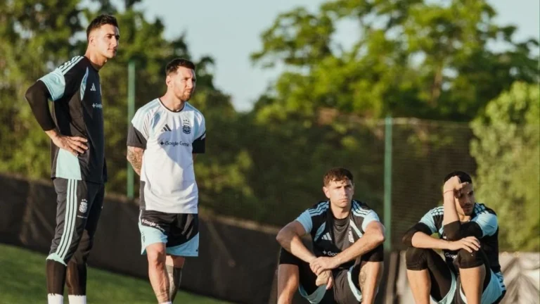 Argentina: Messi faz trabalho individual, mas deve atuar na estreia da Copa