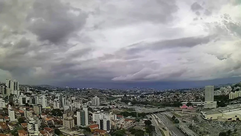 Belo Horizonte tem previsão de semana sem chuvas fortes