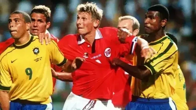 Rival nas oitavas da Copa, Noruega nunca perdeu para o Brasil
