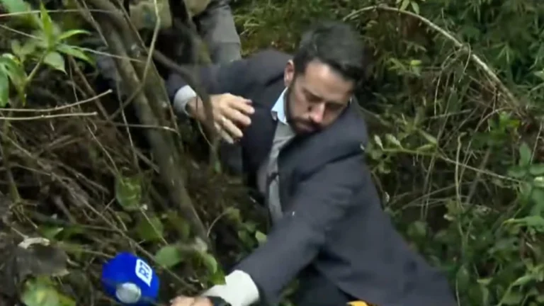 Repórter da Record cai em buraco ao vivo; vídeo