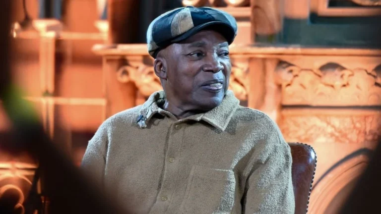 Milton Nascimento tem alta após 5 dias de internação