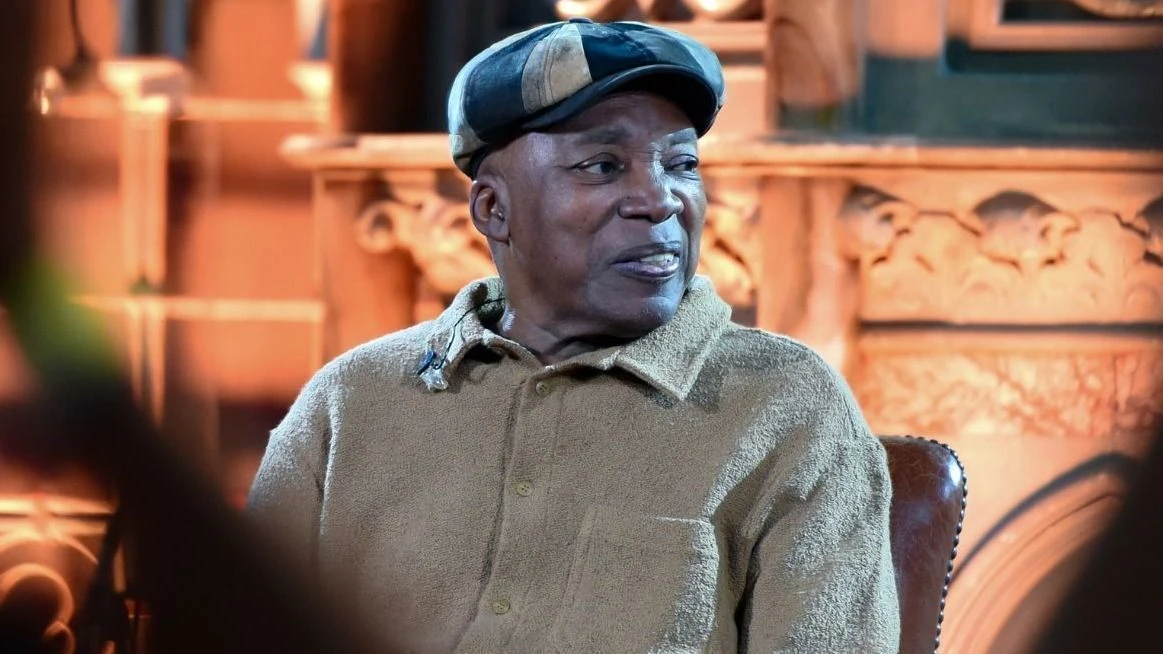 Milton Nascimento tem alta após 5 dias de internação