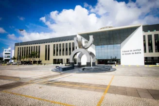 Justiça afasta secretário e vereador de Salvador por suspeita de fraude