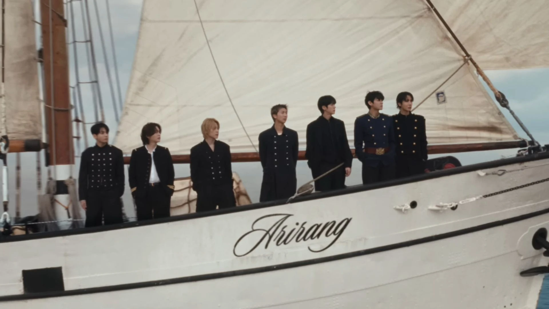 Gravadora do BTS é acusada de plágio por música 