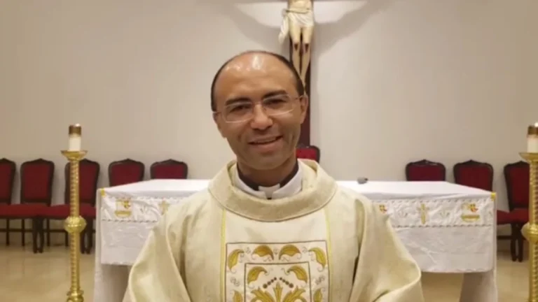 Padre de Brasília que foi excomungado ignora decisão do Vaticano