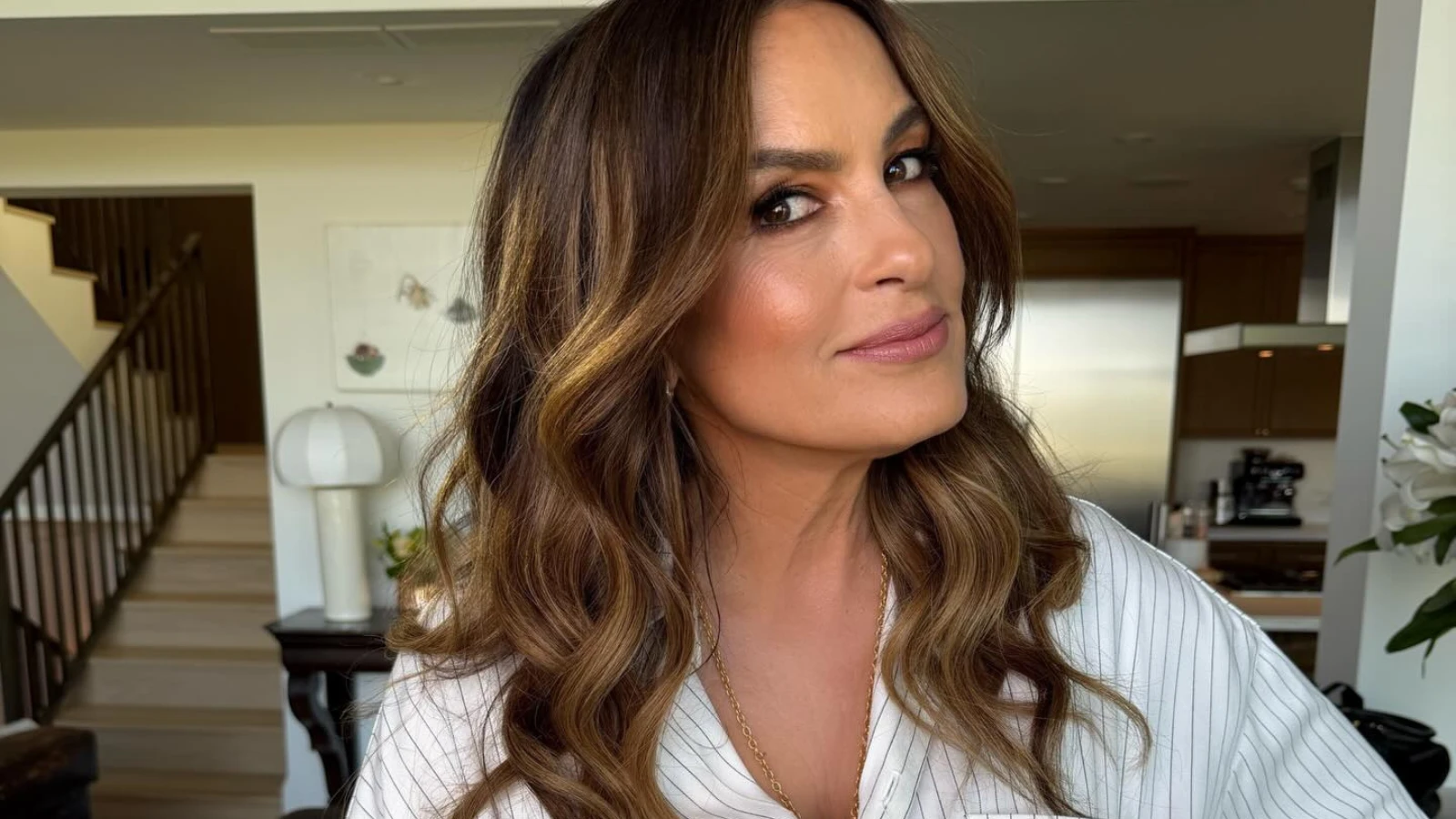 Emmy 2026: Mariska Hargitay será primeira mulher a apresentar em 15 anos