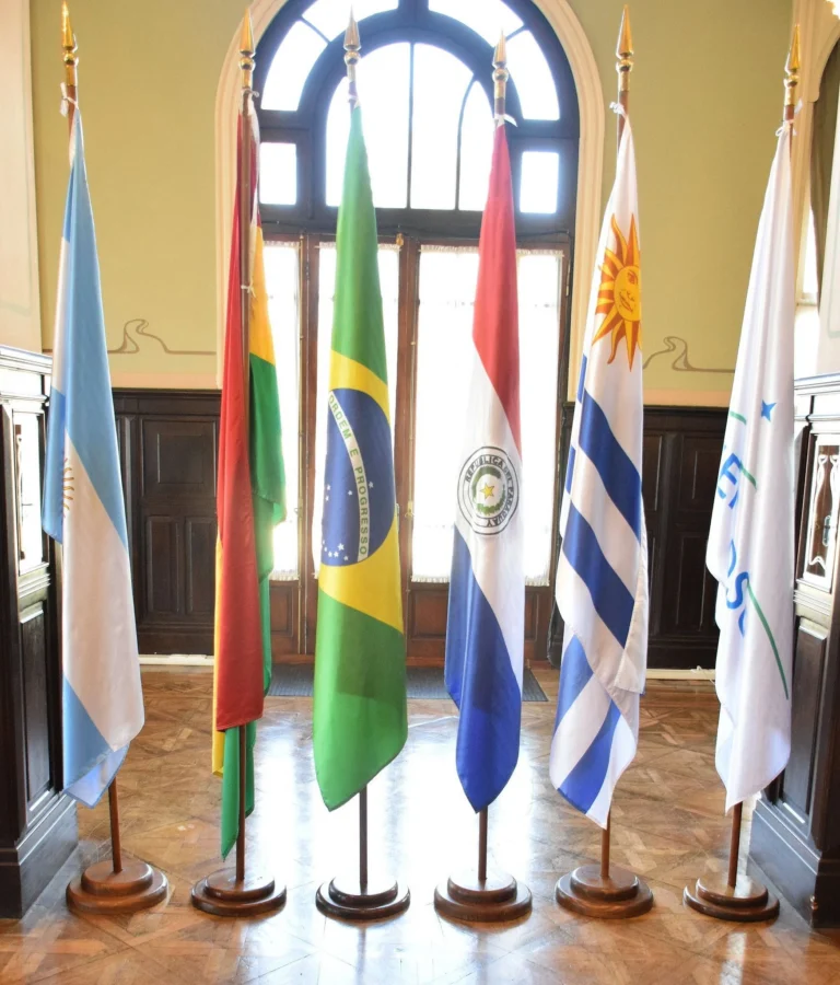 Entenda como funciona a maioridade penal em outros países