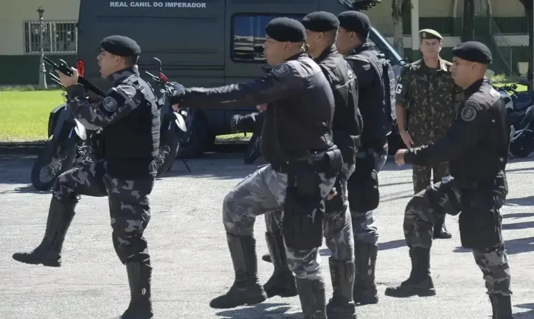 Pensão especial para família de policial morto em serviço avança na Câmara