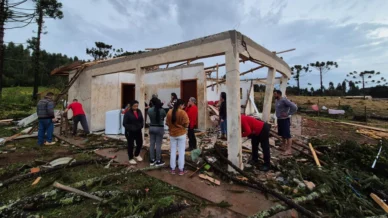 Vendaval: El Niño cobra um plano urbano à altura do risco