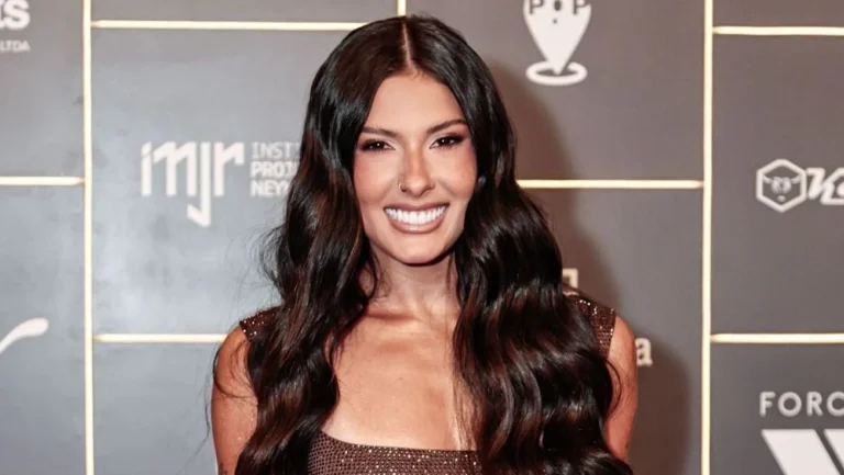 Ana Castela brinca sobre futuro namorado: “Está na hora de um date”