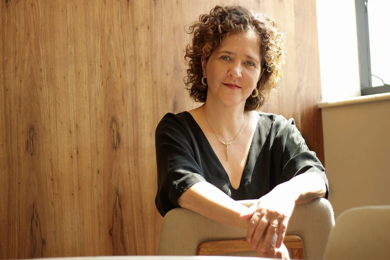 Novo livro de Carla Madeira nasceu do luto: 