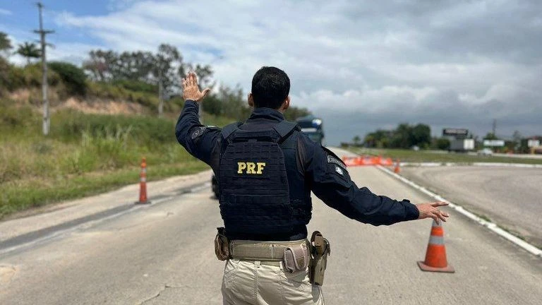 PRF desmente apreensão de veículo de “Caçador de Tornados” no Paraná