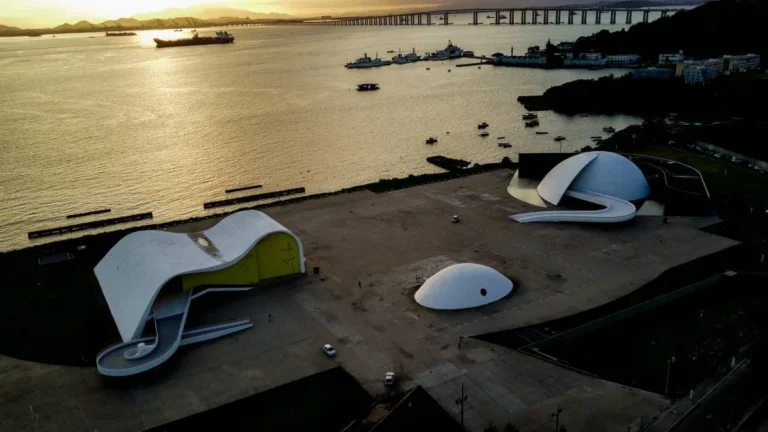 RJ: Prefeitura de Niterói barra campeonato de “farmar aura”