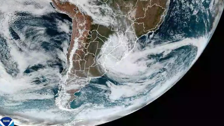 Ciclone extratropical se forma no Brasil: veja nuvens e efeitos esperados