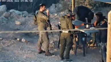 Israelenses tomam casas palestinas na Cisjordânia após cerco de colonos