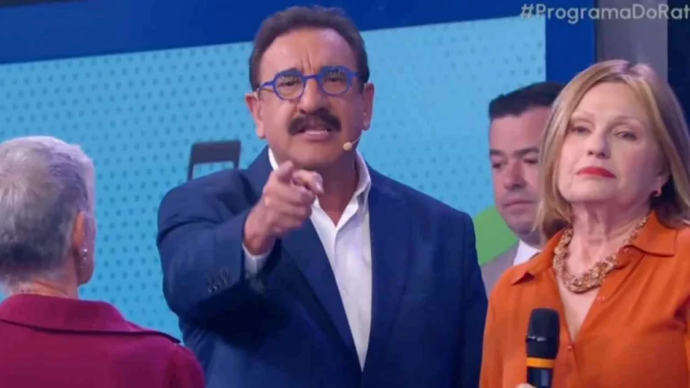 Ratinho volta a polemizar e diz que “mulher é mulher”: “Não tenta misturar não”