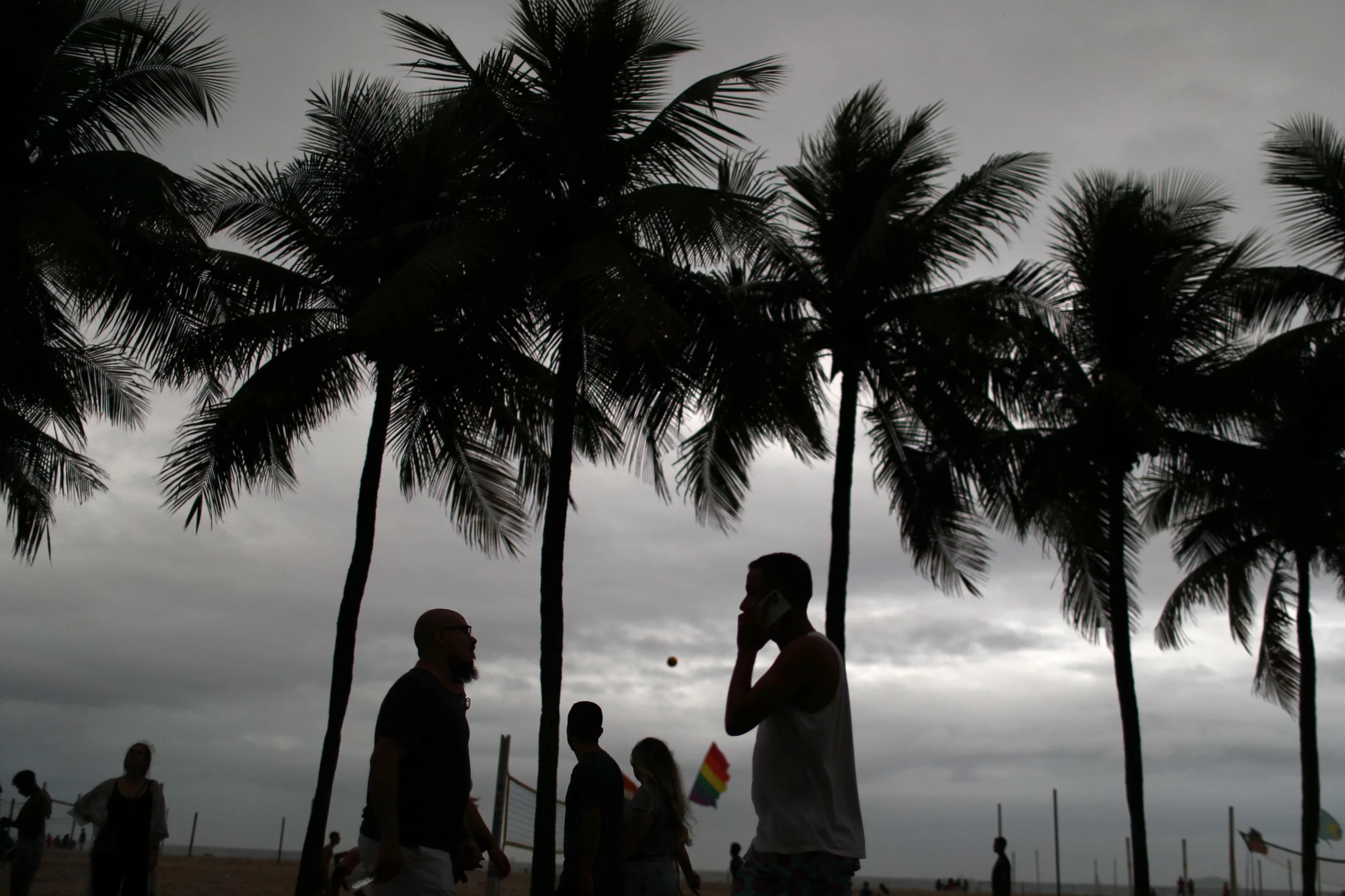 Frente fria muda o tempo no Rio com ventos fortes hoje; veja recomendações