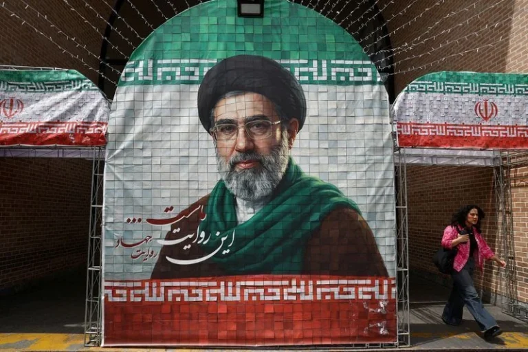 Irã publica mensagem do líder supremo que pede união de países muçulmanos