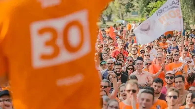 Alvo de Dino, Novo tem 14 ações contra Moraes, Gonet e Andrei