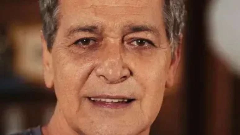 Amigos e familiares choram muito em velório de Gracindo Jr.