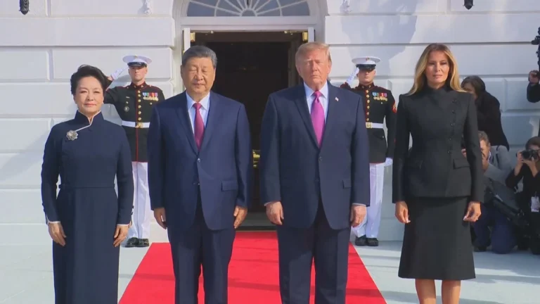 Trump diz que não discutiu com Xi venda de armas dos EUA para a China